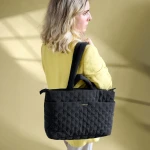 Torba dla mamy z akcesoriami Livia - black / Lassig
