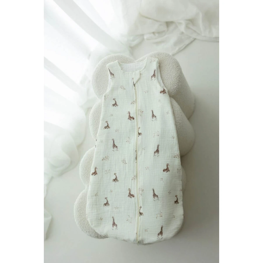 Śpiworek z organicznego muślinu 1.0 TOG - giraffes / My Memi