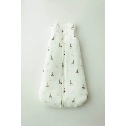 Śpiworek z organicznego muślinu 2.5 TOG - giraffes / My Memi