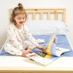 Wodoodporny podkład na łóżko dziecięce Royal / Moon Bloom 