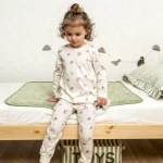 Wodoodporny podkład na łóżko dziecięce Sage / Moon Bloom 