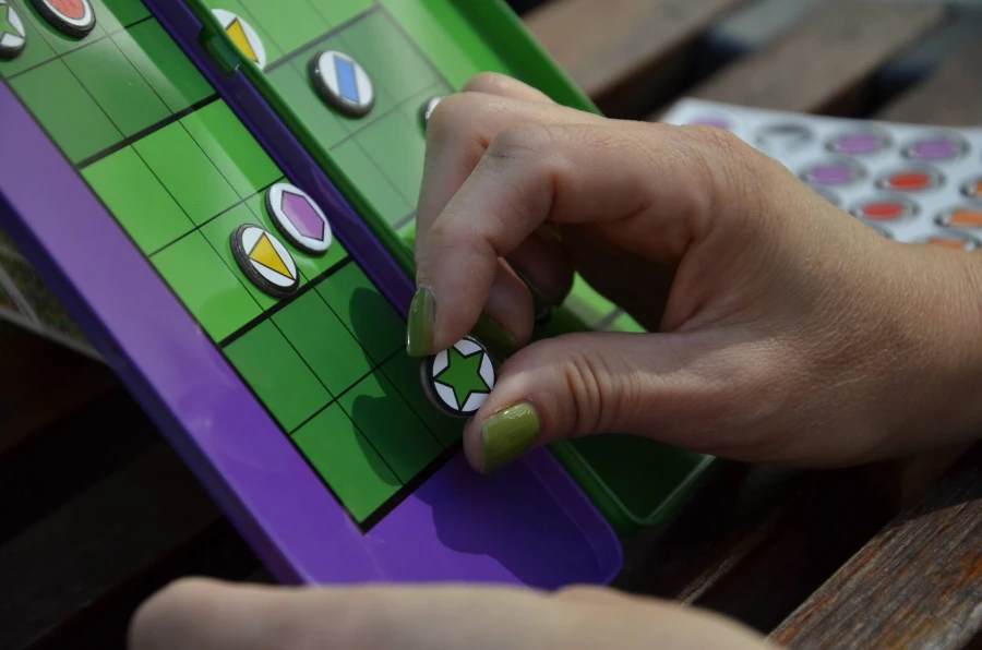 Podróżna gra magnetyczna - Sudoku Kształty / The Purple Cow