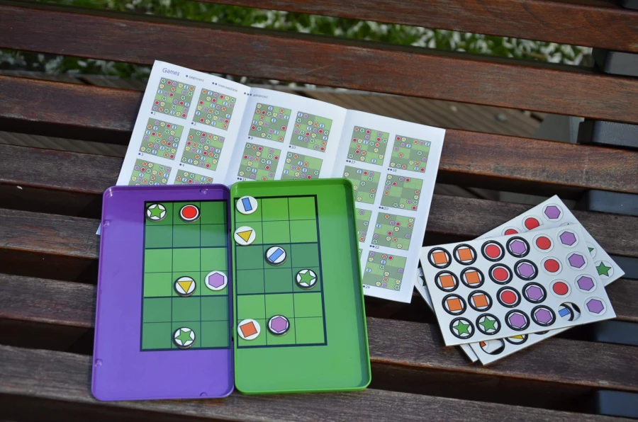 Podróżna gra magnetyczna - Sudoku Kształty / The Purple Cow