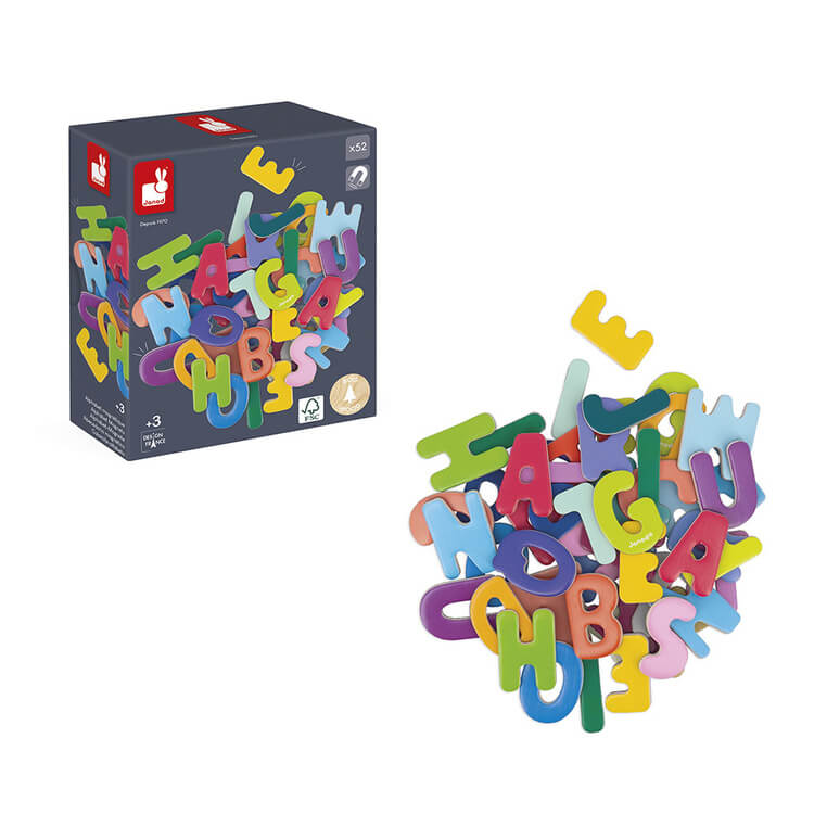 Magnesy drewniane Alfabet 52 szt. 3+ / Janod