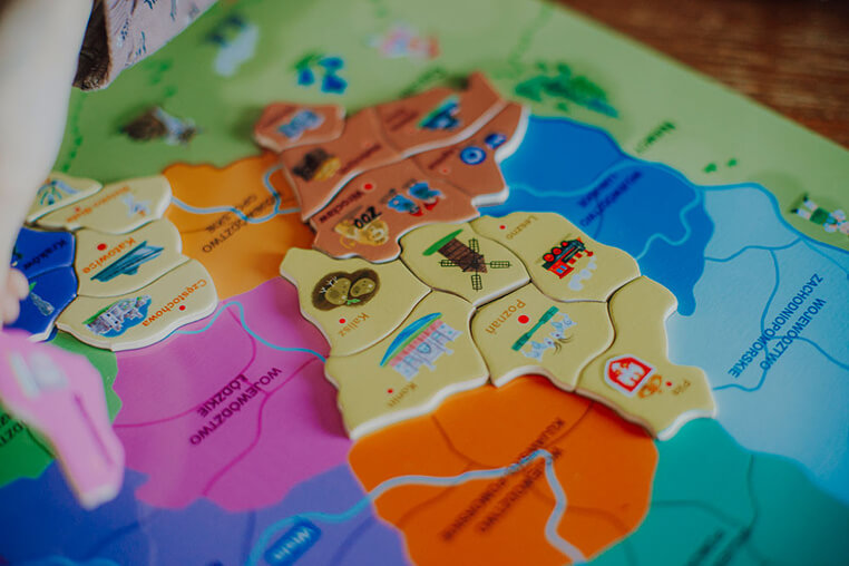 Puzzle magnetyczne Mapa Polski 69 magnesów 7+ / Janod