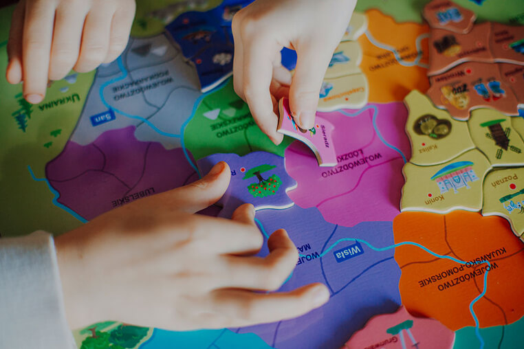 Puzzle magnetyczne Mapa Polski 69 magnesów 7+ / Janod