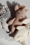 Przytulanka sensoryczna Mini Jednorożec - rose swan / Konges Slojd