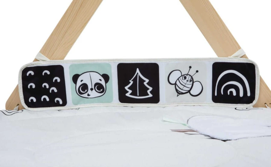 USZKODZONE OPAKOWANIE: Gimnastyka, mata edukacyjna z drewnianym stojakiem Decor Luxe - czarno-biała / Tiny Love