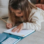 Tablet graficzny z szablonami do rysowania KIDYDRAW-PAD - Animals / Kidywolf