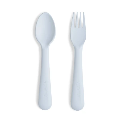 Sztućce dla dzieci, łyżka i widelec - Powder Blue / Mushie