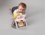 Obracająca się książeczka grzechocząca Tummy Time / Taf Toys