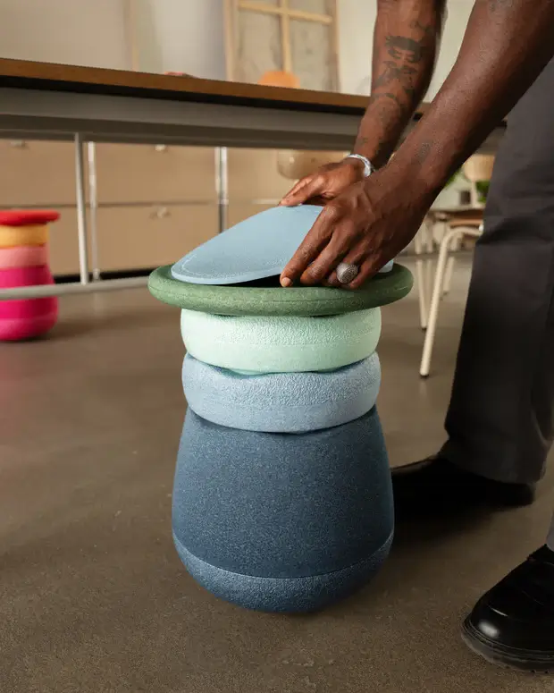 Antypoślizgowa podkładka do dynamicznego siedzenia Stapelstein® Pad - dark green / Stapelstein®