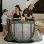 Łóżeczko turystyczne Instant Travel Cot - Green Moss / AeroMoov