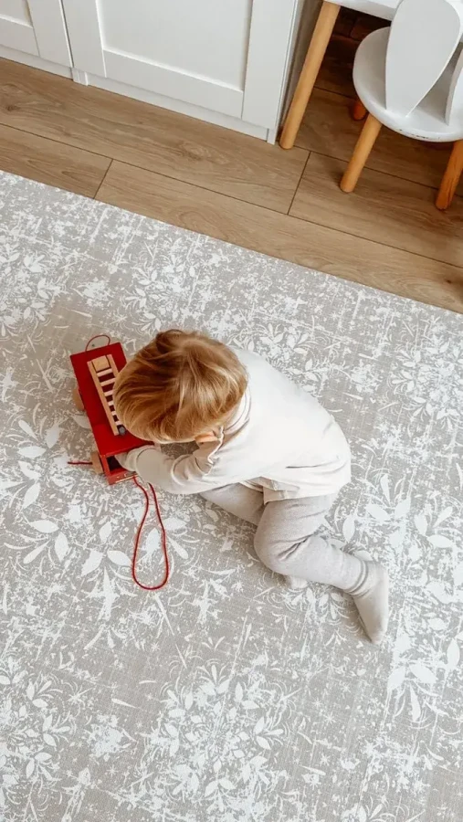 Piankowa mata podłogowa VINTAGE BEIGE / Olya Kids