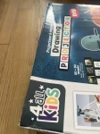 USZKODZONE OPAKOWANIE: Projektor do rysowania / Buki