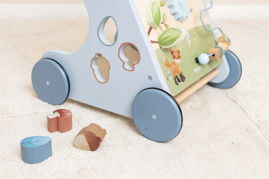 USZKODZONE OPAKOWANIE: Drewniany chodzik edukacyjny Forest Friends FSC / Little Dutch