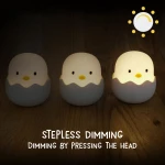 Lampka nocna EGGY EGG LED Pisklak / Eggy&Friends