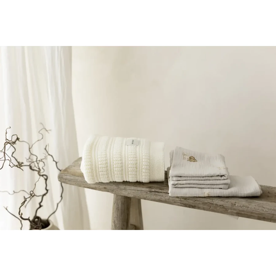 Kocyk ze 100% wełny merino cream Fjord - premium collection / My Memi