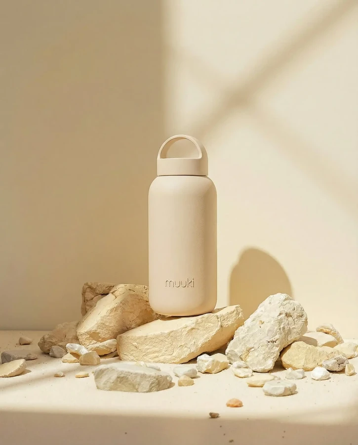 Szklana butelka Daily Bottle, 720 ml - Summer Sand / Muuki