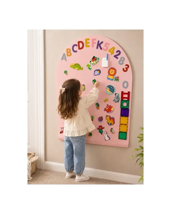 Magnetyczna tablica samoprzylepna MagneKids Arch 95×60cm - Dusty Pink / Family Nation