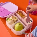 Silikonowy wkład do mini lunchboxa z przegrodą na sztućce, Berry / b.box