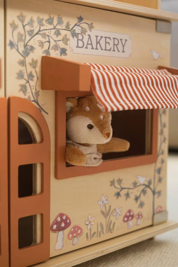 Kawiarnia i piekarnia z meblami i figurkami przyjaciół / Egmont Toys