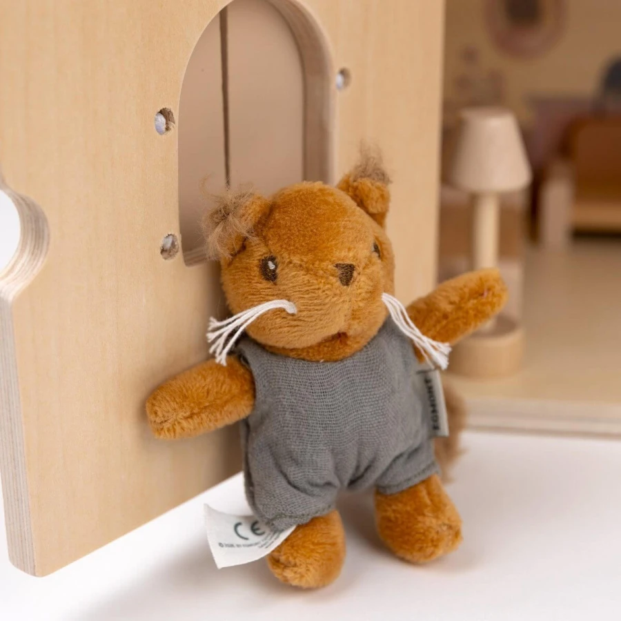 Domek dla lalek z wiewiórkami / Egmont Toys