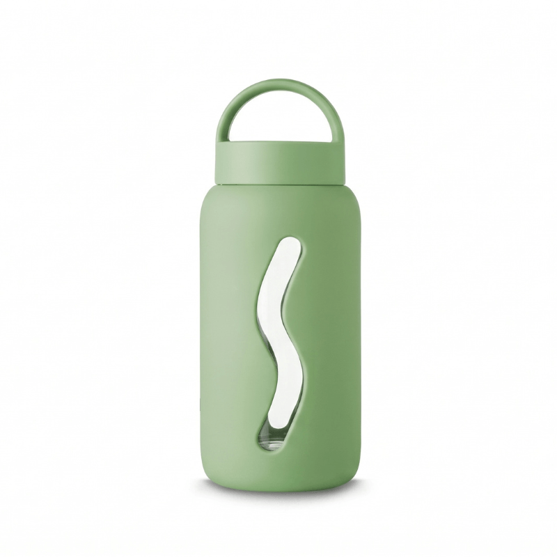 Szklana butelka Mini Bottle, 500 ml - Pure Matcha / Muuki