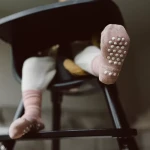 Skarpetki z antypoślizgiem Stay-on-Socks Antislip, Pebble Grey/ KipKep