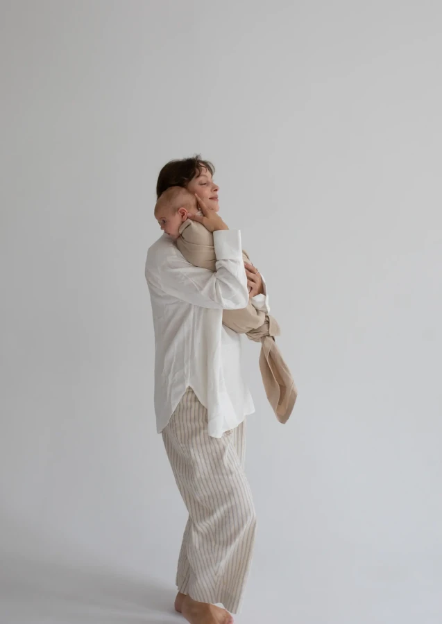 Otulacz Baby Burrito Beige / The Slings