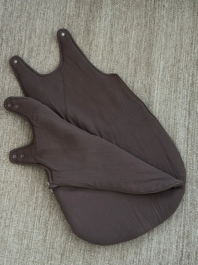 Muślinowy śpiworek Chocolate / The Slings