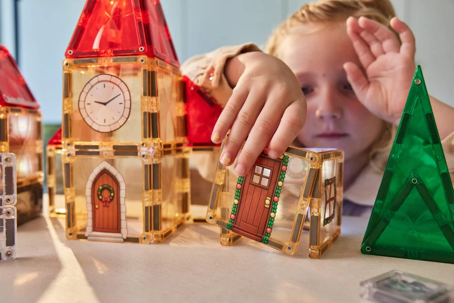 Klocki magnetyczne Christmas Village Advent Calendar 46 el. / Cleverclixx