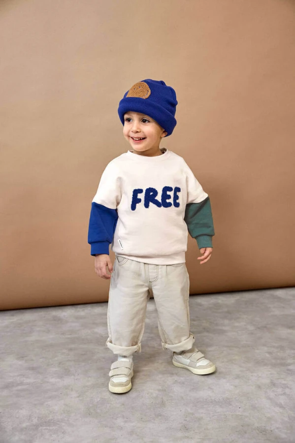 Bluza z bawełny organicznej GOTS Little Gang Free milky / Lassig