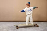 Bluza z bawełny organicznej GOTS Little Gang Free milky / Lassig