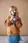 Bluza z kapturem z bawełny organicznej GOTS Little Gang Fun caramel / Lassig
