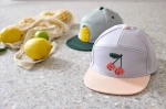 Czapka z daszkiem dziecięca Little Gang Cherry - lilac peach / Lassig