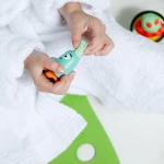 Myjąca ciastolina do kąpieli dla dzieci Pataploof - Zielona i Czerwona + Foremka Bloop / Nailmatic