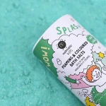 Musująca sól do kąpieli barwiąca wodę dla dzieci Splash, 250 g - Zielona / Nailmatic