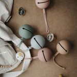 Etui na smoczek Kula Ball Stone / Mushie