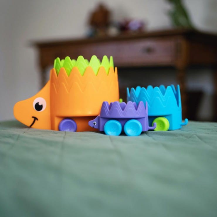 Rodzina Jeży. Hiding Hedgehogs / Fat Brain Toys