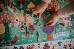 Puzzle obserwacyjne w walizce Baśnie 24 elementy 3+ / Janod
