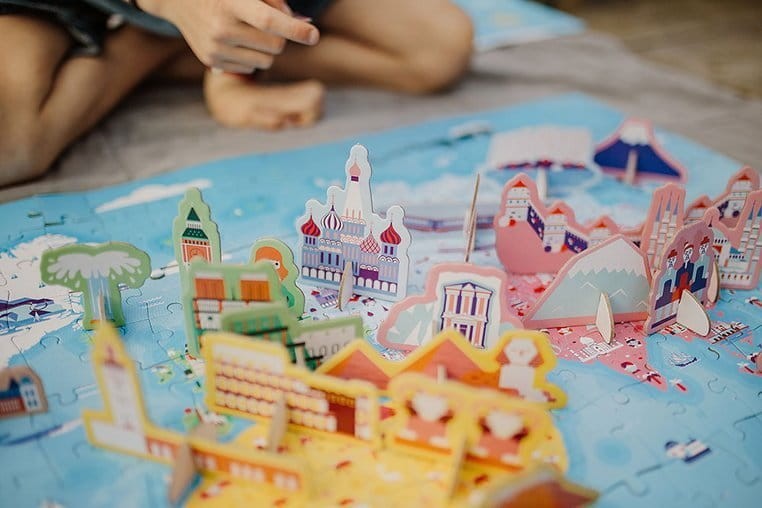 Puzzle edukacyjne z figurkami 3D Cuda świata 350 elementów 7 + / Janod