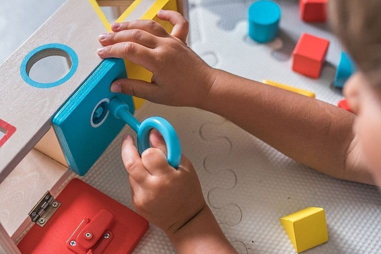 Drewniany sorter z kluczykami Essentiel / Janod