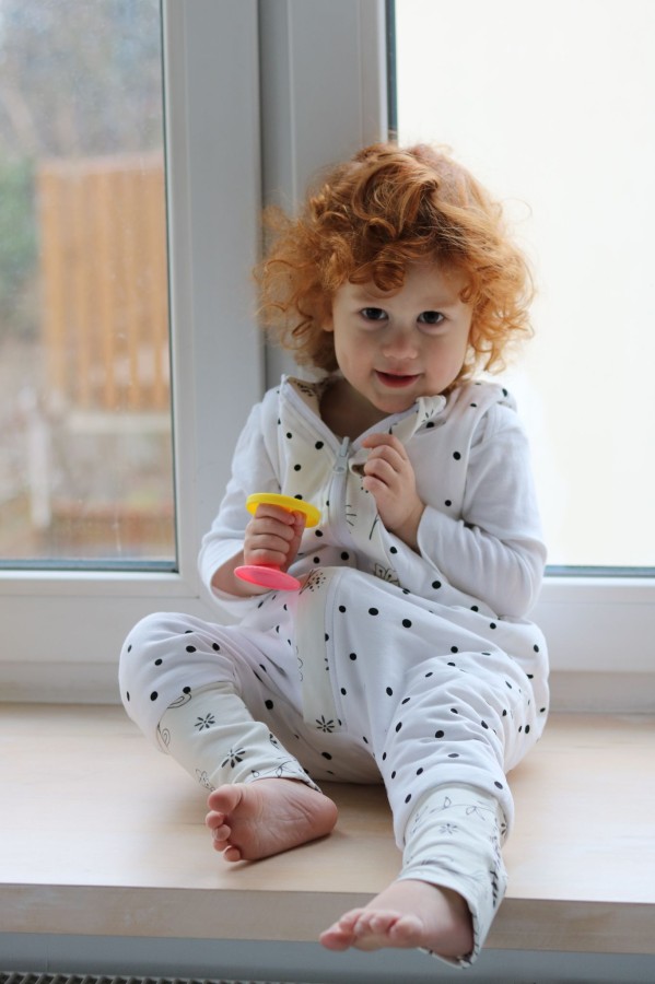 Dwustronny śpiworek z nóżkami - Bloom/Czarne kropki ROZMIARY / Sleepee