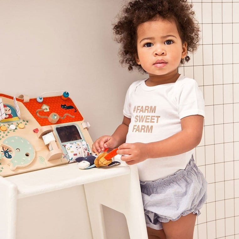 Drewniana tablica manipulacyjna Farma 9 m+ / Lilliputiens