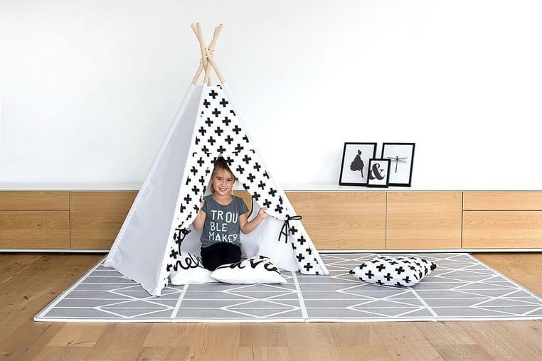 pol_pl_TODDLEKIND-Mata-do-zabawy-piankowa-podlogowa-Prettier-Playmat-Nordic-Pebble-Grey-6934_13.jpg