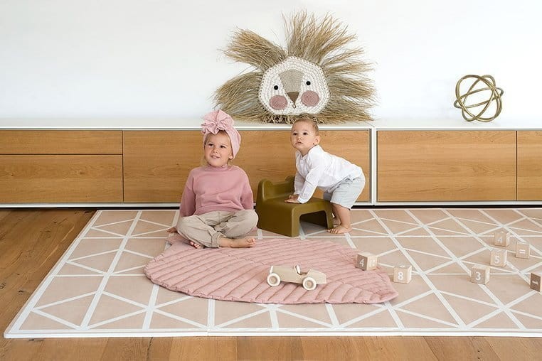 pol_pl_TODDLEKIND-Mata-do-zabawy-piankowa-podlogowa-Prettier-Playmat-Nordic-Clay-Beige-6937_7.jpg