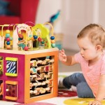 Zany Zoo – olbrzymia kostka edukacyjna z literkami / B.Toys