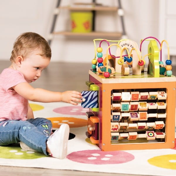 Zany Zoo – olbrzymia kostka edukacyjna z literkami / B.Toys