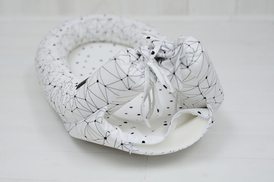 Gniazdko niemowlęce kokon Feel Sticks / Sleepee